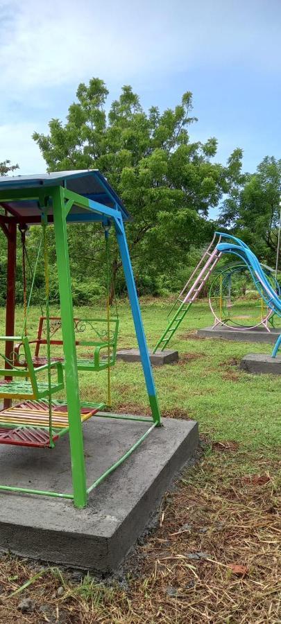 Selong Belanak Bungalows Selong Blanak Exterior foto