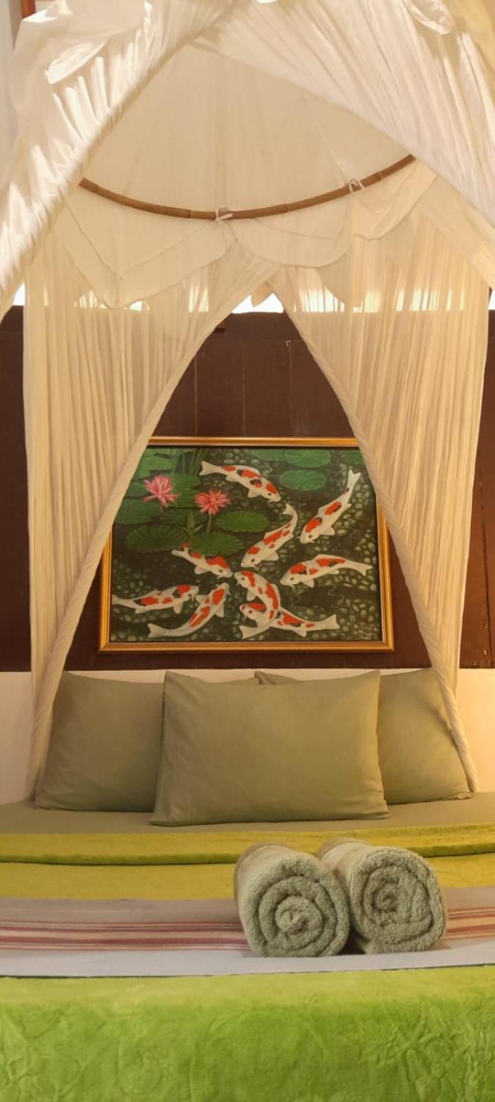 Selong Belanak Bungalows Selong Blanak Exterior foto